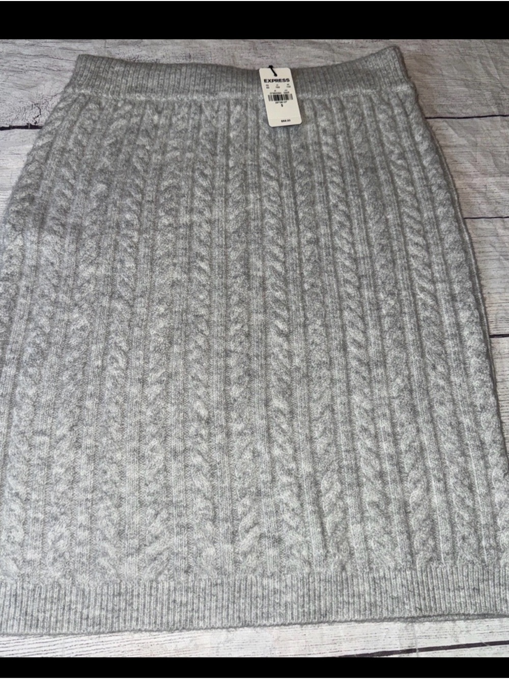 NWT Express Gray Sweater Pencil Skirt Small S Cable